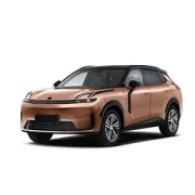 Lynk & Co 08