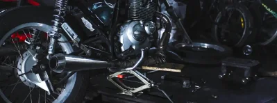 ¿Qué es el cardán de una moto y qué mantenimiento necesita?