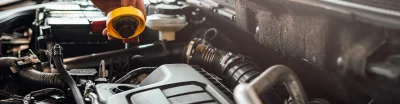 ¿Cada cuántos kilómetros hay que cambiar el aceite del coche?
